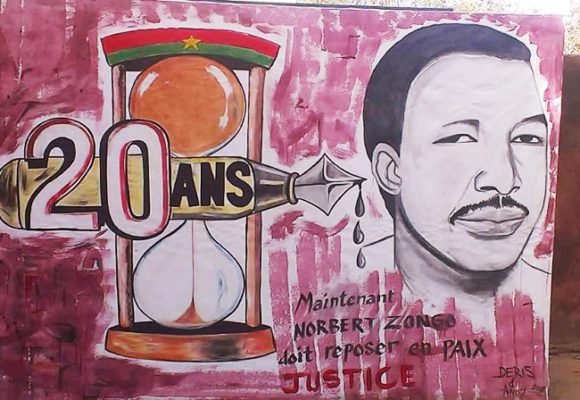 20 ans après la mort de Norbert Zongo : Une salle porte depuis ce 13 décembre son nom de plume au CNP/NZ à Ouaga 20 ans après la mort de Norbert Zongo : Une salle porte depuis ce 13 décembre son nom de plume au CNP/NZ à Ouaga