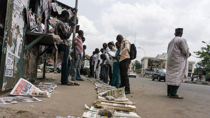 Nigeria: un incendie détruit un bureau de la Commission électorale Nigeria: un incendie détruit un bureau de la Commission électorale